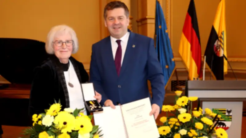 Ehemalige Eisleber Oberbürgermeisterin Jutta Fischer erhält Landesverdienstorden