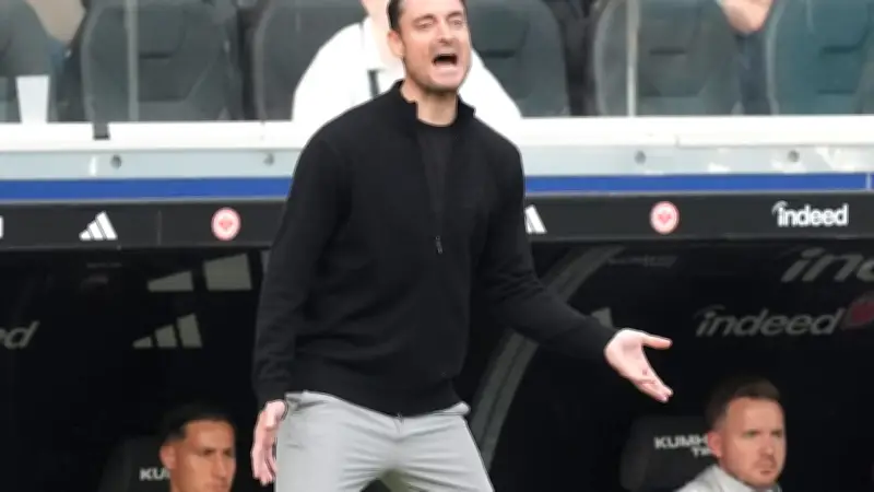 Eintracht Frankfurt kassiert 1:3-Pleite gegen Leipzig - Riera wütend über katastrophale Defensive