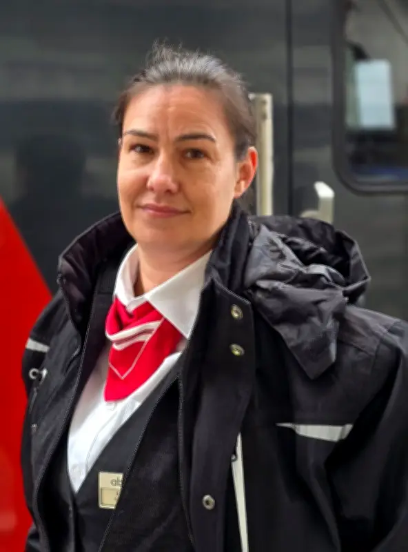 Eisenbahnerin mit Herz: Schönburgerin Rebekka Schumer als Glücksbringer ausgezeichnet