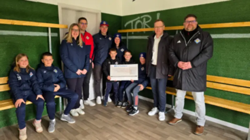 Elternengagement verwandelt DDR-Halle in moderne Fußball-Umkleiden für Boizenburger Jugend