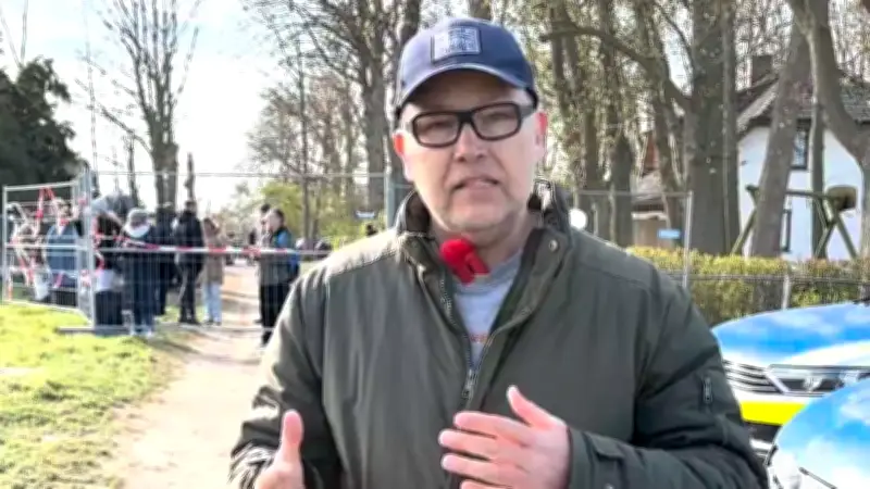 Emotionale Szenen an der Ostsee: Demonstranten stürmen Absperrung um Wal Timmy