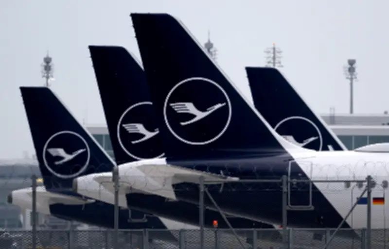 Erneuter Lufthansa-Pilotenstreik legt Luftverkehr lahm: Hunderte Flüge gestrichen