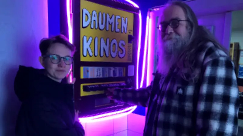 Erster Daumenkino-Automat im Harz: Kinoerlebnis zum Mitnehmen in Quedlinburg