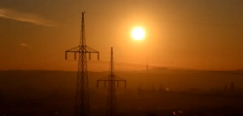 EU plant Stromsteuersenkung zur Entlastung nach Irankrieg – Energieintensive Industrien könnten komplett befreit werden