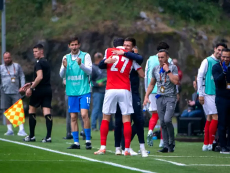 Europa League: Ex-Bundesliga-Star Florian Grillitsch erzielt spektakuläres Hackentor