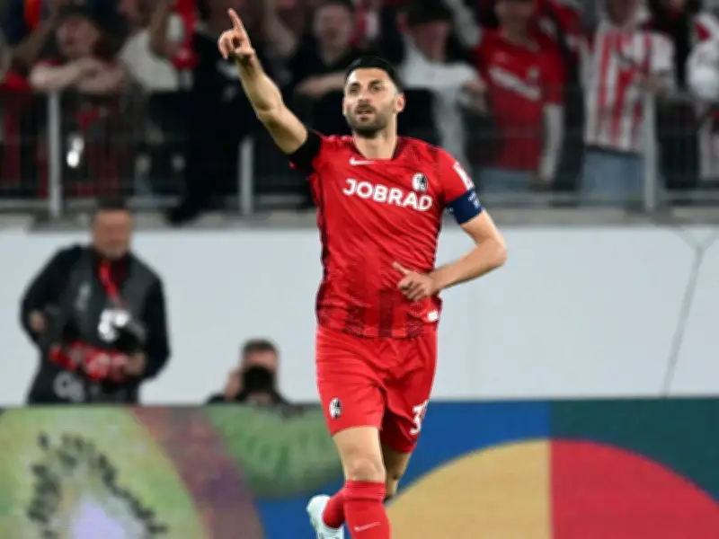 Europa League: Historischer Heimsieg bringt Freiburg dem Halbfinale näher