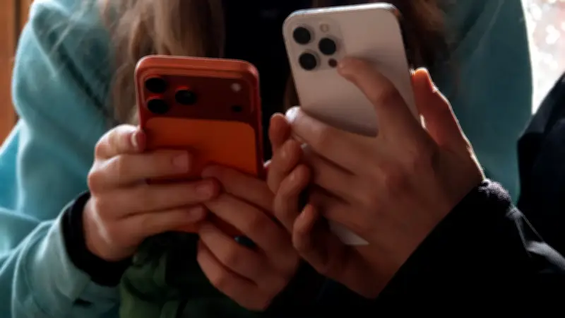 Europas versteckte Champions: Wie Bosch, Zeiss und Co. unsere Smartphones antreiben