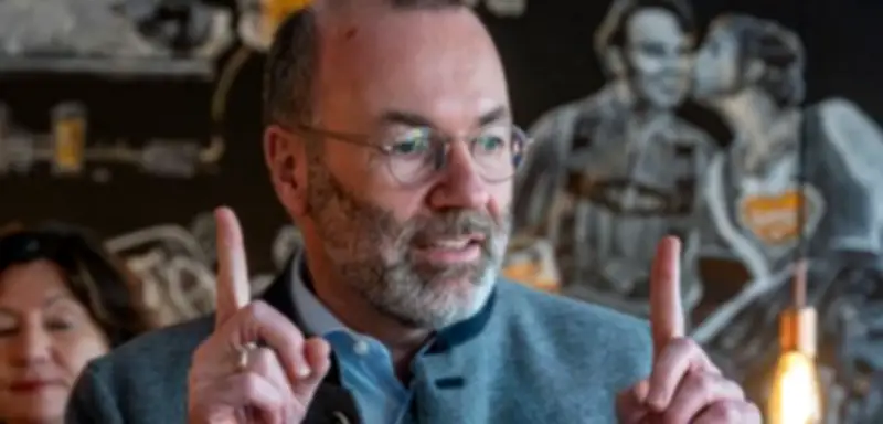 EVP-Chef Weber stellt EU-Vetorecht infrage: Warnung vor Blockade durch Ungarn