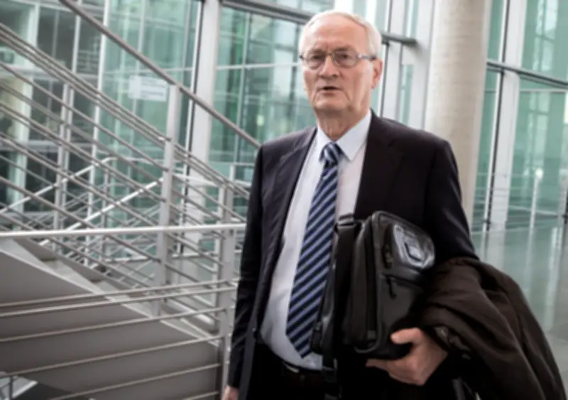 Ex-BND-Chef Hanning reicht Beschwerde gegen Hamburger Justiz in Block-Kinder-Ermittlungen ein