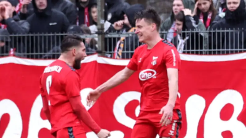Ex-Hallenser Florian Hansch beendet Siegesserie des HFC mit Hattrick