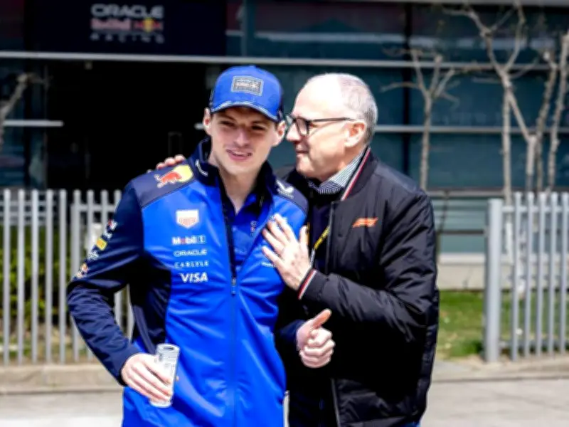 F1-Boss Domenicali reagiert auf Verstappen-Kritik: Respektvoller Dialog gefordert