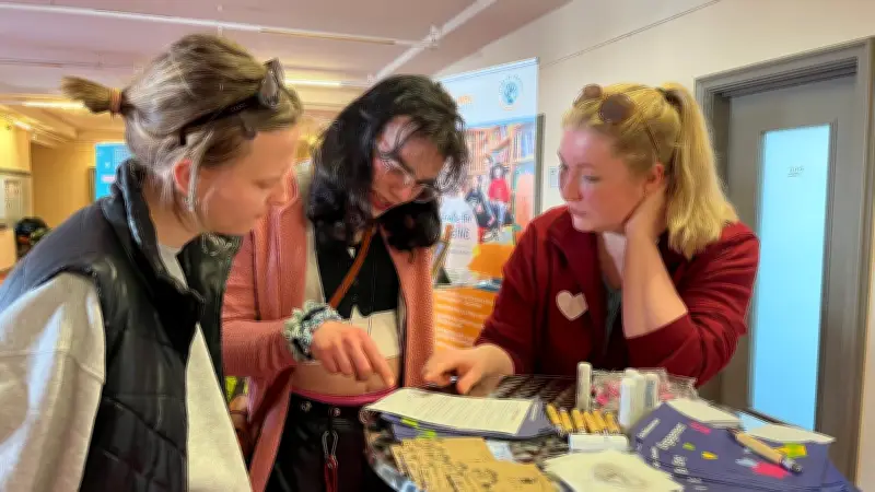 Familienpatenschaften in Halle: Ehrenamtliche entlasten Alleinerziehende, doch Wartelisten wachsen