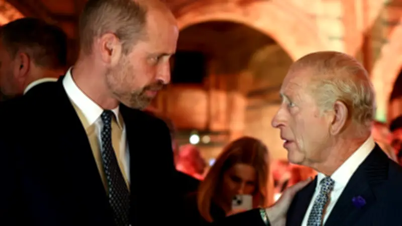 Familienzwist im Buckingham Palace: Charles und William im Konflikt wegen Harrys USA-Besuch