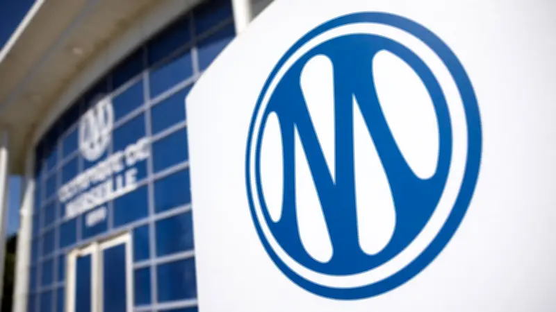 Fan-Frust bei Olympique Marseille: Neues Wappen erinnert an VW-Logo