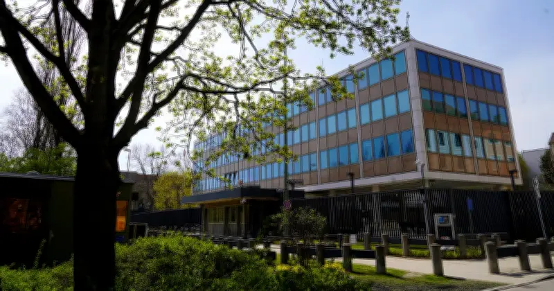 Farbanschlag auf US-Konsulat: Kollektiv bekennt sich zu Protestaktion