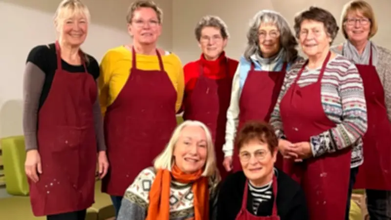 Farbenspiel feiert zehnjähriges Jubiläum: Kunsttherapie bewegt Quedlinburg