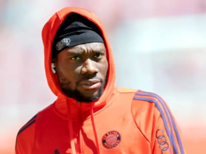 FC Bayern: Überraschende Trainingsmaßnahme bei Alphonso Davies