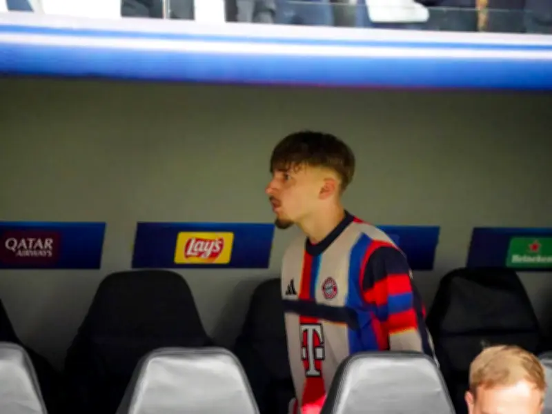 FC Bayern: Muskelfaserriss stoppt Lennart Karl – Ausfall gegen Real Madrid