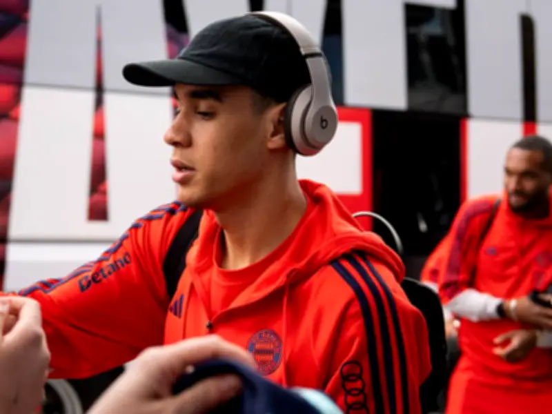 FC Bayern-Star Jamal Musiala startet als Kinderbuchautor mit Erstleser-Reihe