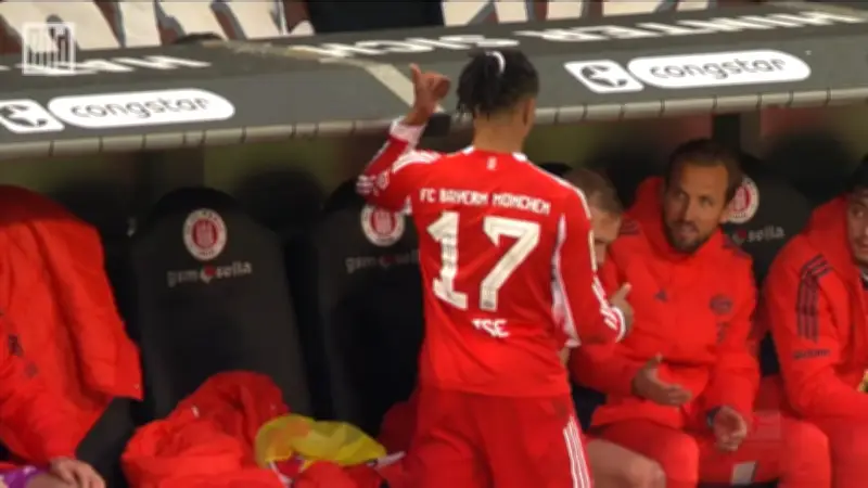 FC Bayern-Star Michael Olise verliert die Contenance: Ungewöhnliche Szenen gegen St. Pauli