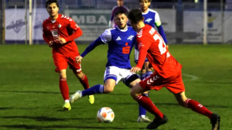 FC Neubrandenburg verkürzt Rückstand auf Tabellenspitze mit 3:0-Sieg in Pastow
