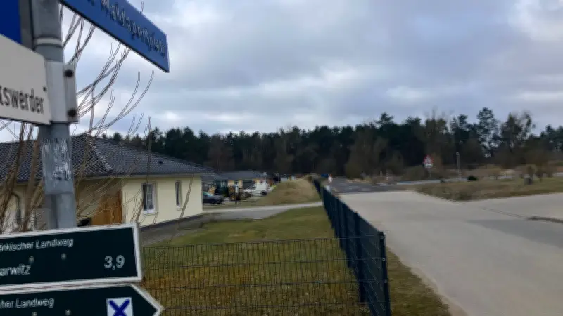 Feldberger Seenlandschaft plant Straßenbauprojekte bis 2028: Neue Prioritätenliste beschlossen