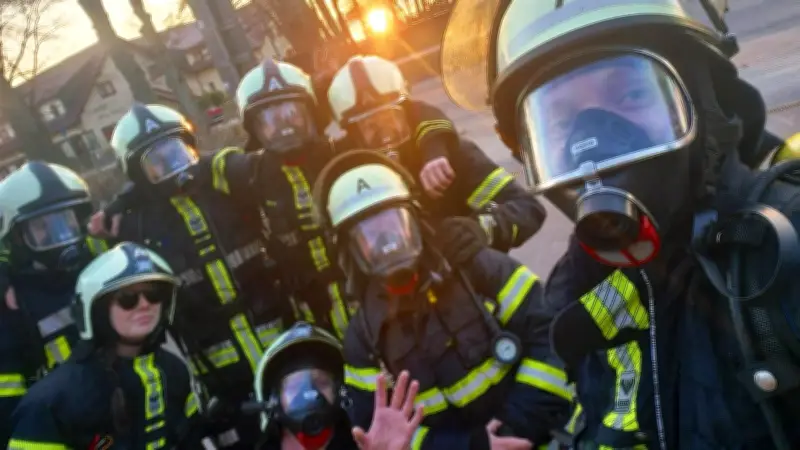 Feuerwehr-Härtetest in Thüringen: Warener Kameraden jagen Rekord bei 701-Stufen-Marathon