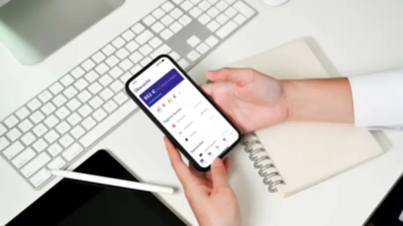 Finanzguru-App: Verträge kündigen und Geldfresser vermeiden