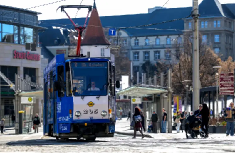 Finanzielle Rettungsaktion für Plauener Straßenbahn: Landkreis und Stadt stemmen sich gegen Insolvenz