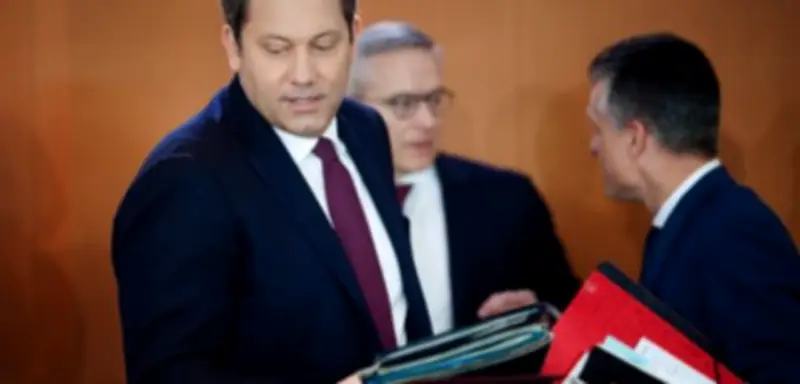 Finanzminister Klingbeil plant Abschaffung des Ehegattensplittings