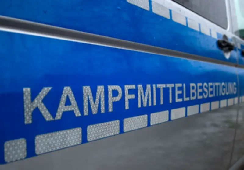 Fliegerbombe aus Zweitem Weltkrieg in Magdeburg-Rothensee erfolgreich entschärft