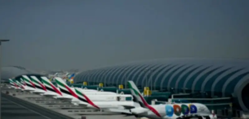 Flugpreise nach Asien explodieren: Russland gesperrt, Iran blockiert – Afghanistan als Route?