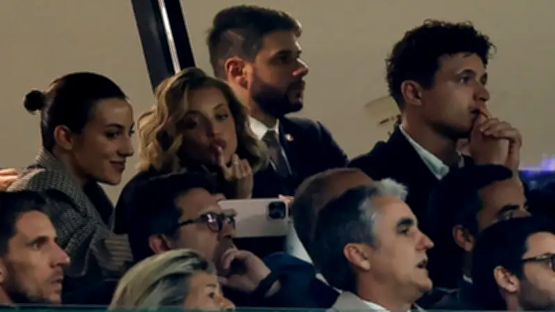 Formel-1-Star Lando Norris sorgt für Aufsehen: Champions-League-Auftritt mit Ex-Freundin