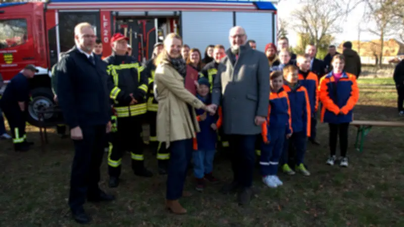 Förderprogramm für Feuerwehrhäuser: Osterüberraschung für drei Gemeinden in Mecklenburg-Vorpommern