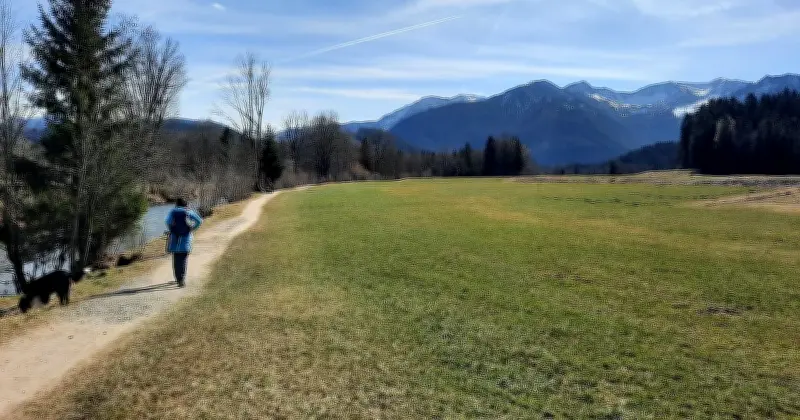 Frühlingswandern in München: Vier Panorama-Touren im Flachen für die Vorsaison