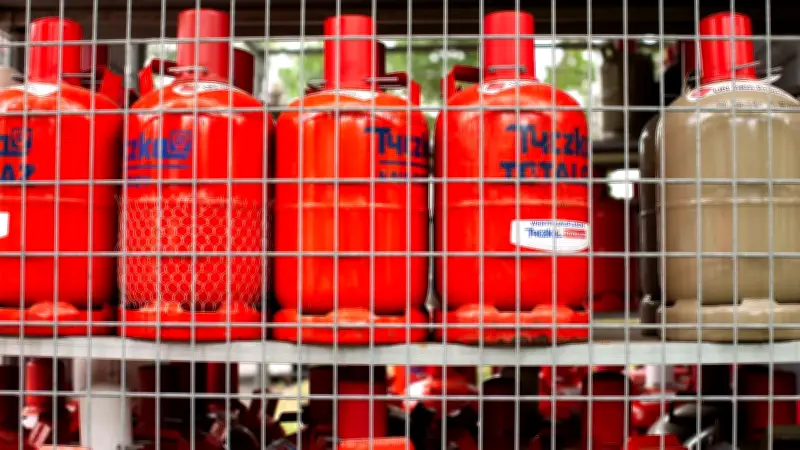 Gasflaschenexplosion in Neubrandenburg: Polizei stellt Ermittlungen nach medizinischem Notfall ein