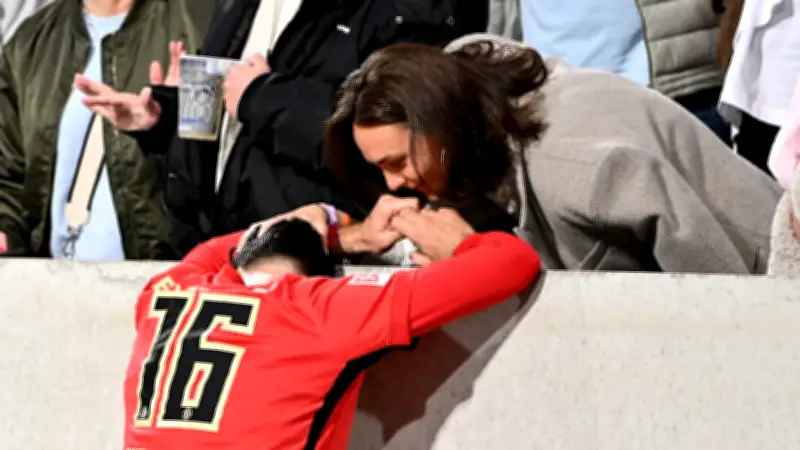 Geheime Liebe in der 2. Liga: Pfeiffer liebt Tochter von Klub-Boss