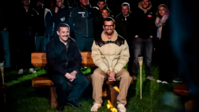 Geheimnis gelüftet: Joko und Klaas sendeten Live-Quiz von Schloss Bröllin