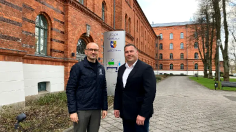 Gemeindearbeiter begleitet Landrat: Zwei Tage Einblick in die Kreisverwaltung Ludwigslust-Parchim