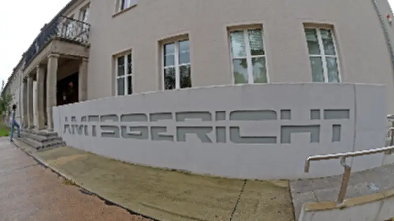 Gerichtsverhandlung in Aschersleben: War Autounfall mit Verletzung gerechtfertigte Notwehr?