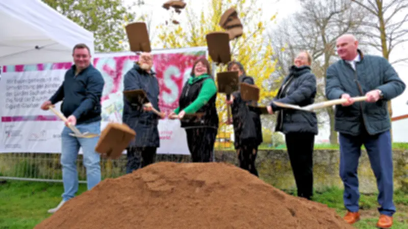 Glasfaserausbau im Saalekreis: 5.000 Haushalte erhalten Highspeed-Internet