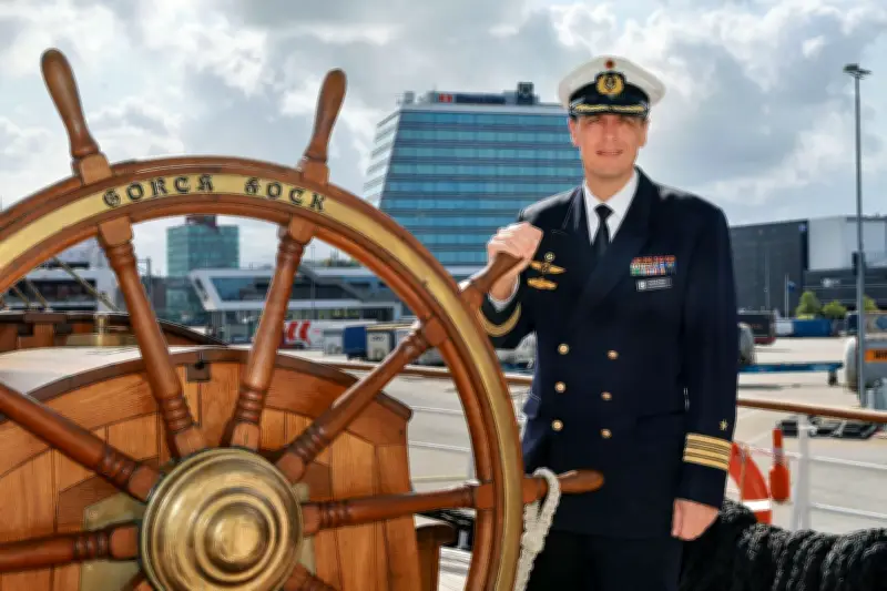 Gorch Fock startet Atlantikreise: Junge Freiwillige segeln nach Amerika