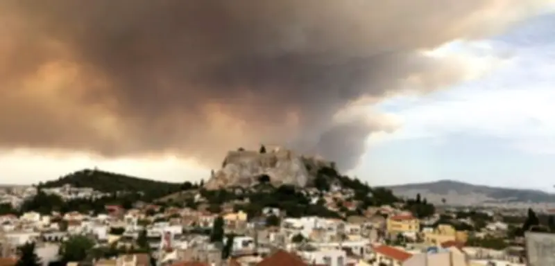 Griechenland schützt antike Stätten vor Klimawandel-Folgen: Neue Maßnahmen gegen Waldbrände und Naturkatastrophen