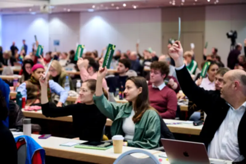 Grüne in Berlin veranstalten historischen XXL-Parteitag zur Listenaufstellung