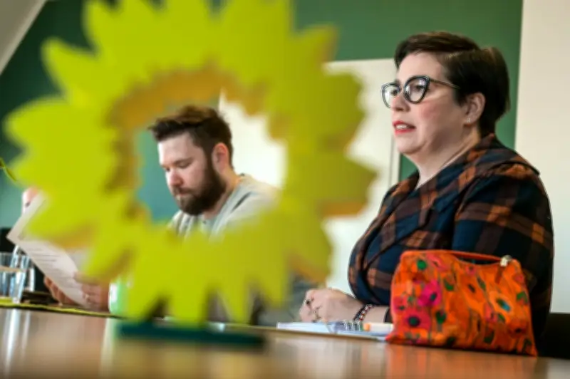 Grüne in Sachsen-Anhalt setzen auf Alltagsthemen: Von Schulklos bis Balkonsolar