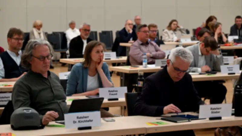 Großbaustelle in Neubrandenburg: Sorgen um Sicherheit und Verkehr