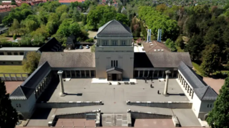 Halle: Friedhofsgebühren steigen um bis zu 30 Prozent - Stadt plant erste Erhöhung seit sieben Jahren