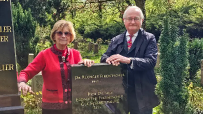 Hallesche Persönlichkeiten planen letzte Ruhe: Grabstein steht bereits