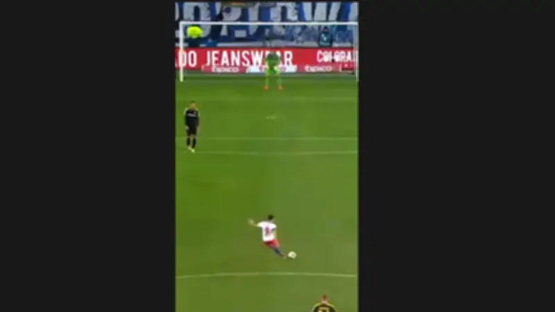 Hamburgs legendärer Freistoß: Calhanoglus 41-Meter-Tor aus 2014