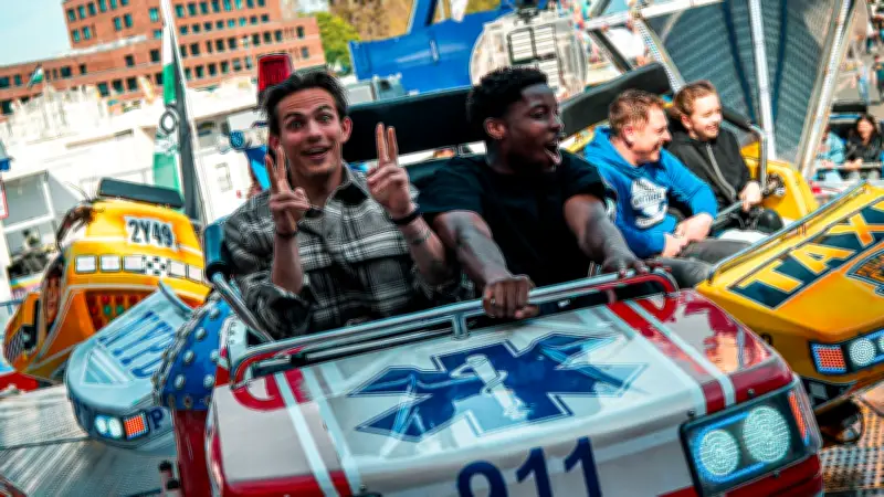 Hannover 96: Torwart Noll und Team genießen Frühlingsfest vor Aufstiegskracher gegen Paderborn